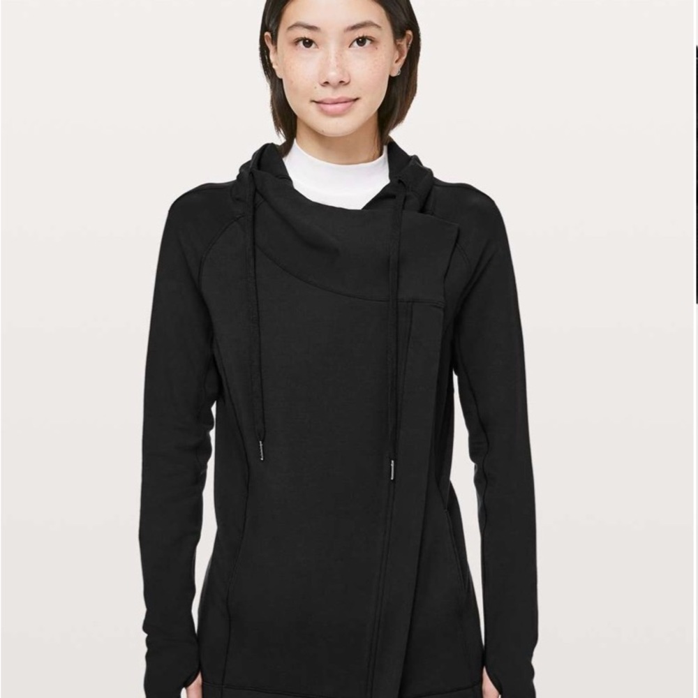 Lululemon Coast Easy Wrap Black Sweatshirt Cocoon Jacket